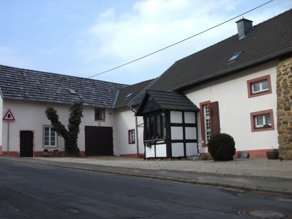 Haus Klara Otel Mannebach  Dış mekan fotoğraf